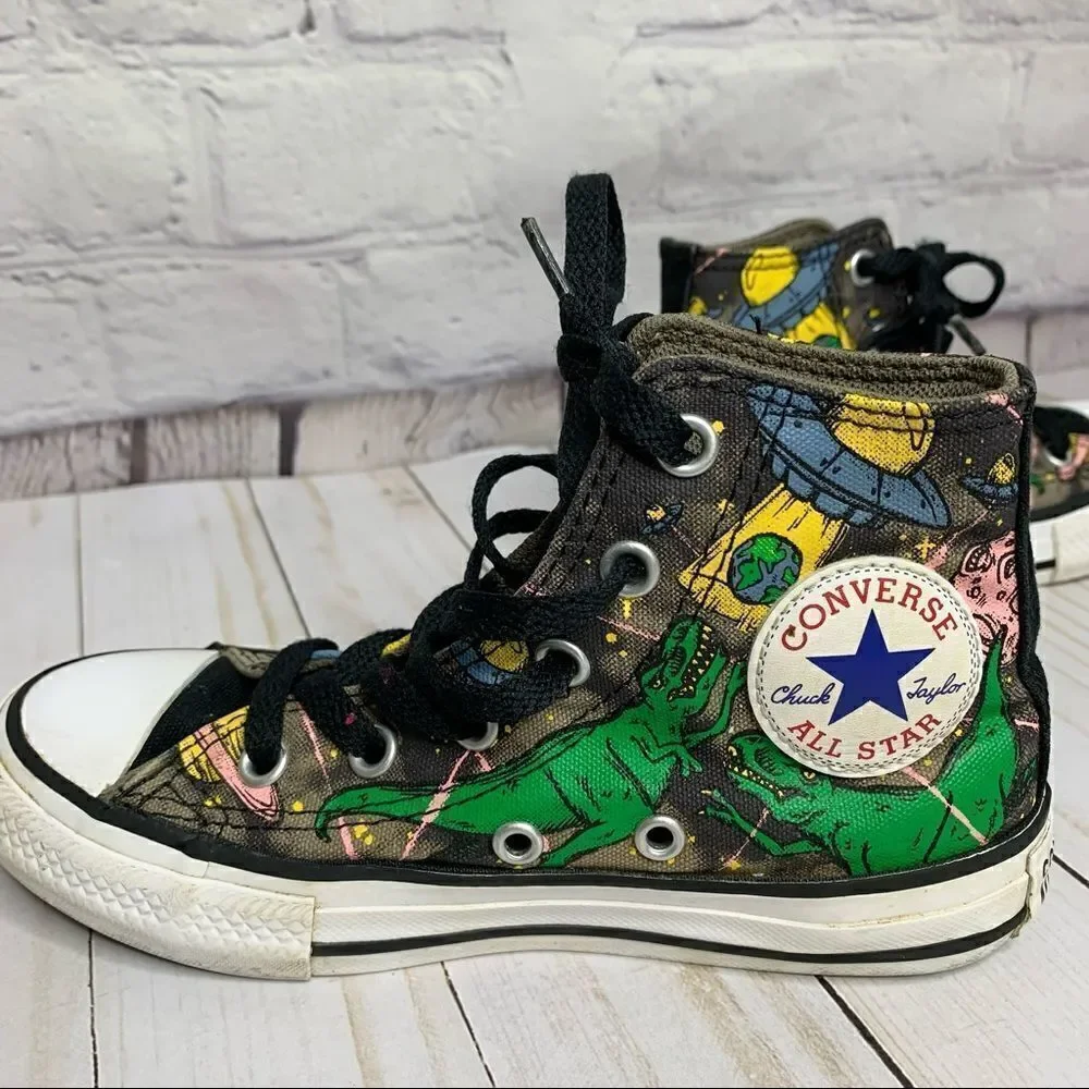 Converse Unisex-Junior Chuck Taylor All Star Interstellar Dino's Sneaker
